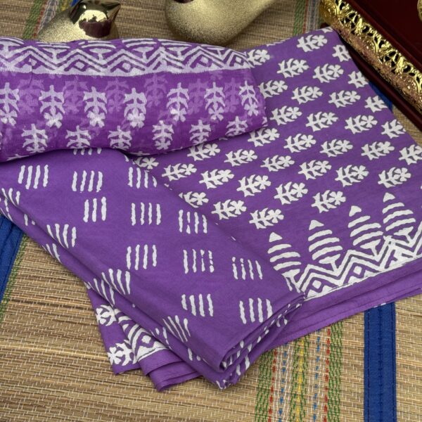 Violet colour churidhar set with white block print