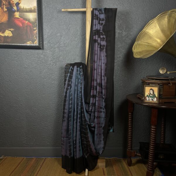 Tie and dye mul mul cotton saree - Image 2