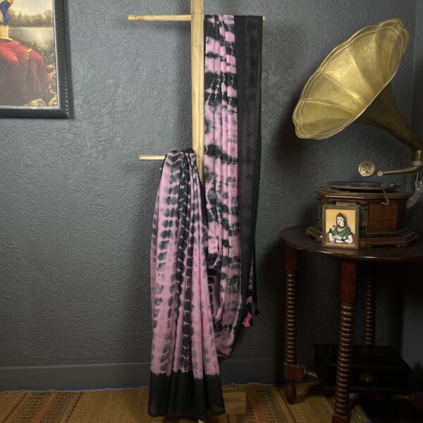Tie and dye mul mul cotton saree - Image 4