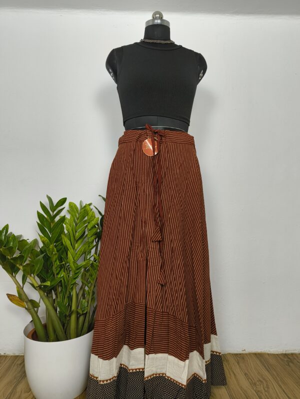 Red zig zag print skirt
