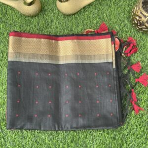 Maheshwari silk saree in black with bandhini butti